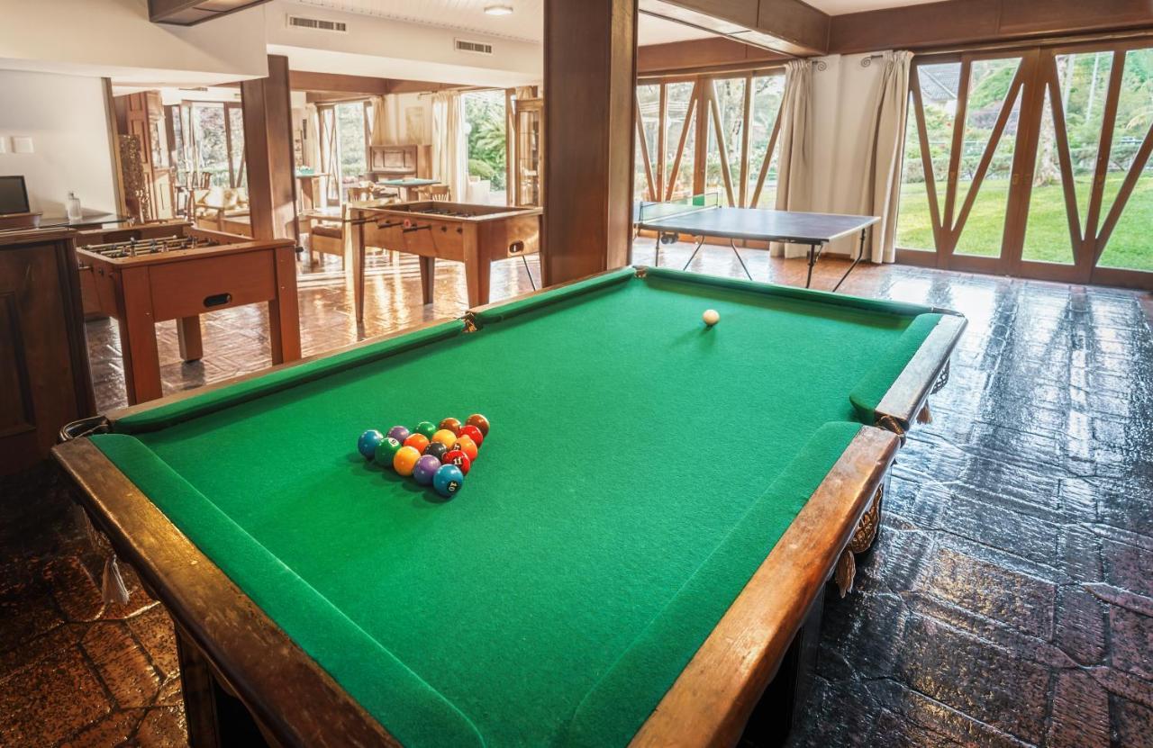 Bavaria Sport Hotel Gramado Ngoại thất bức ảnh A pool table