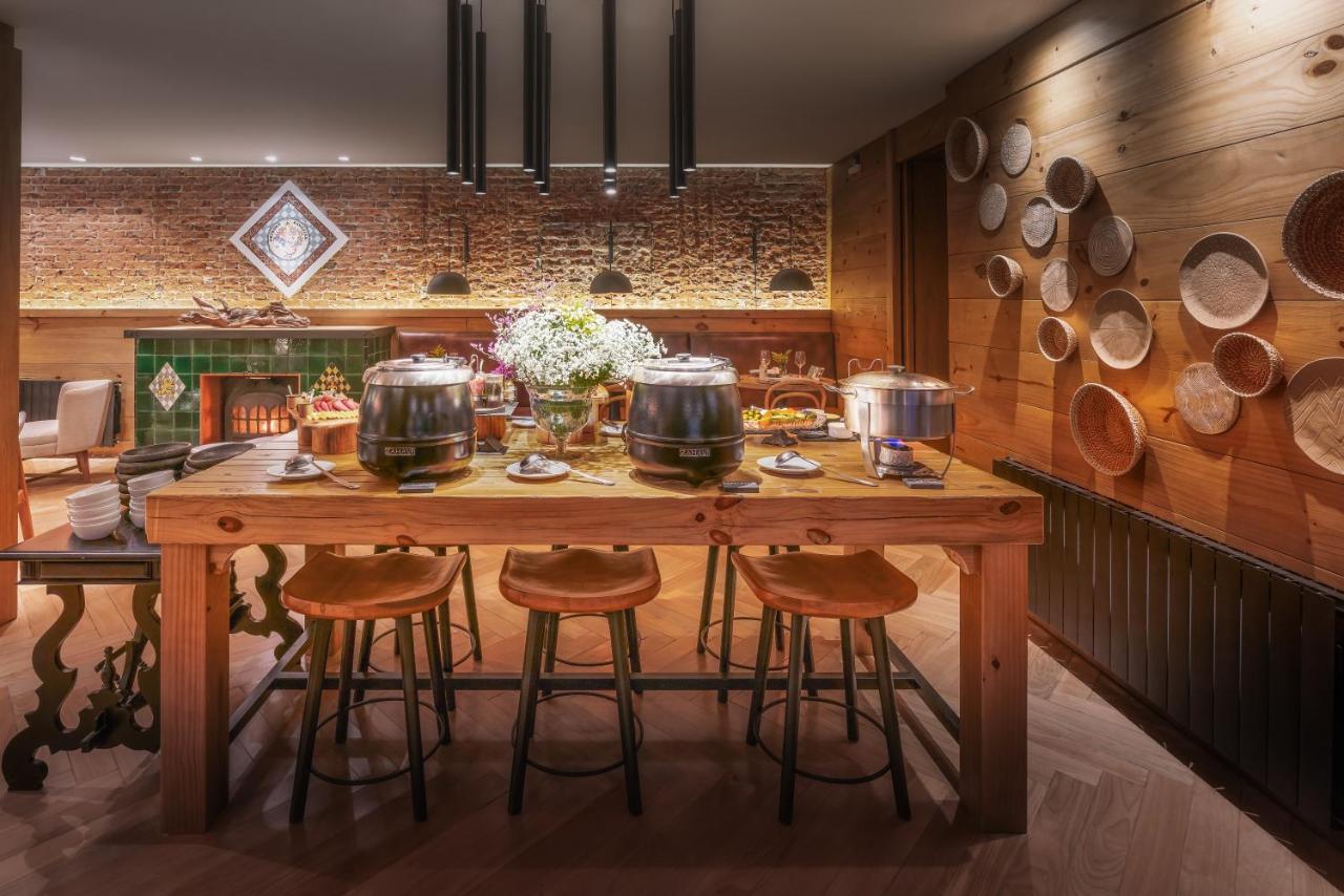 Bavaria Sport Hotel Gramado Ngoại thất bức ảnh The kitchen at the restaurant