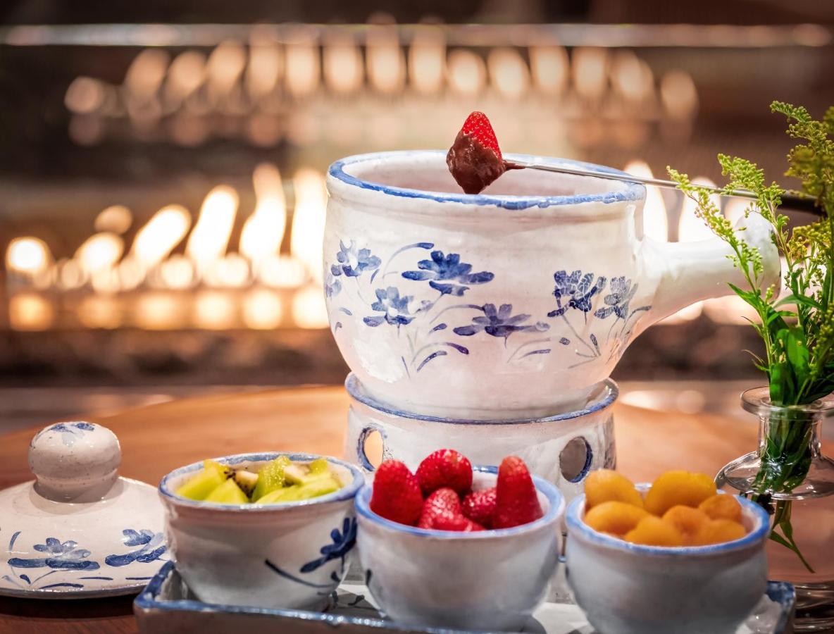 Bavaria Sport Hotel Gramado Ngoại thất bức ảnh Chocolate fondue with fruit